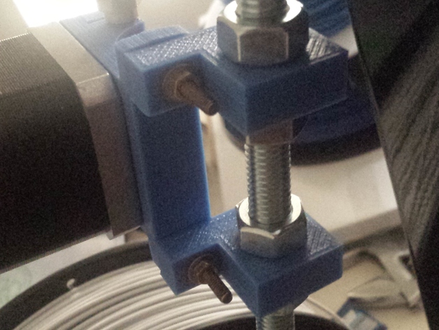Bowden extruder mount on Z-Axis support threaded rod